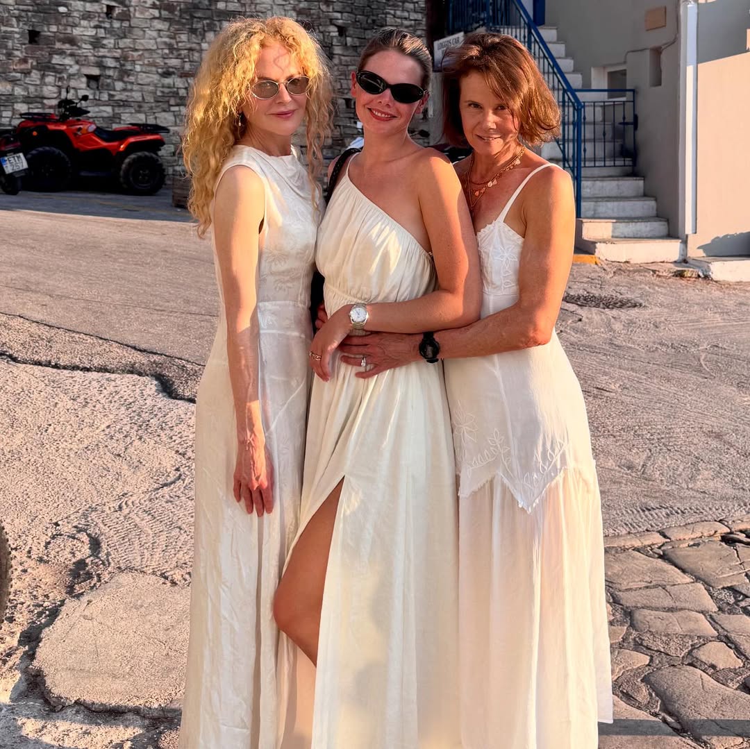 Στους Παξούς περνάει τις καλοκαιρινές της διακοπές η Νικόλ Κίντμαν.