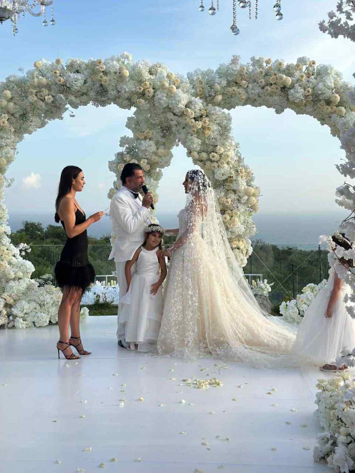 a5696860-8ea2-4409-9084-b9d704921088