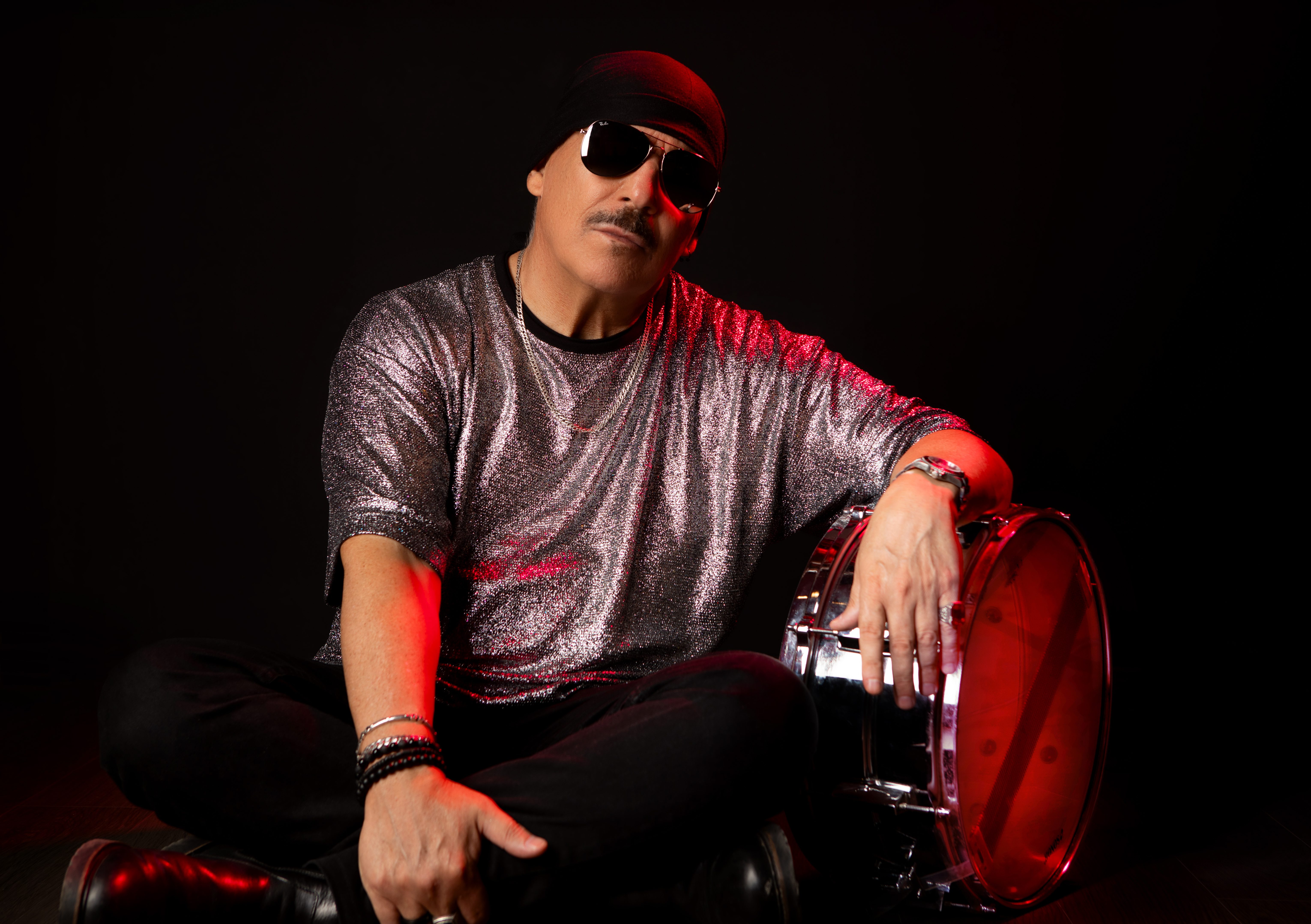 Άρης Τόμας: Ο πρωτοπόρος της ελληνικής ραπ επιστρέφει με το «Mr. Disco»