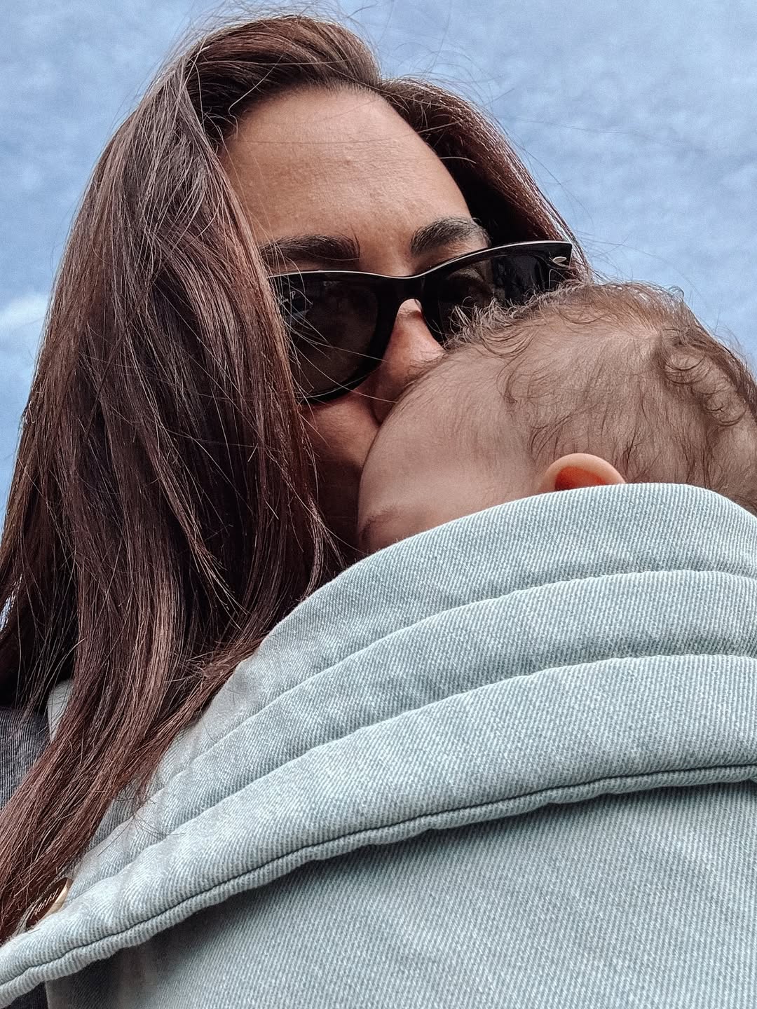 Ευρυδίκη Βαλαβάνη στη συνέντευξη σχετικά με τη μητρότητα.