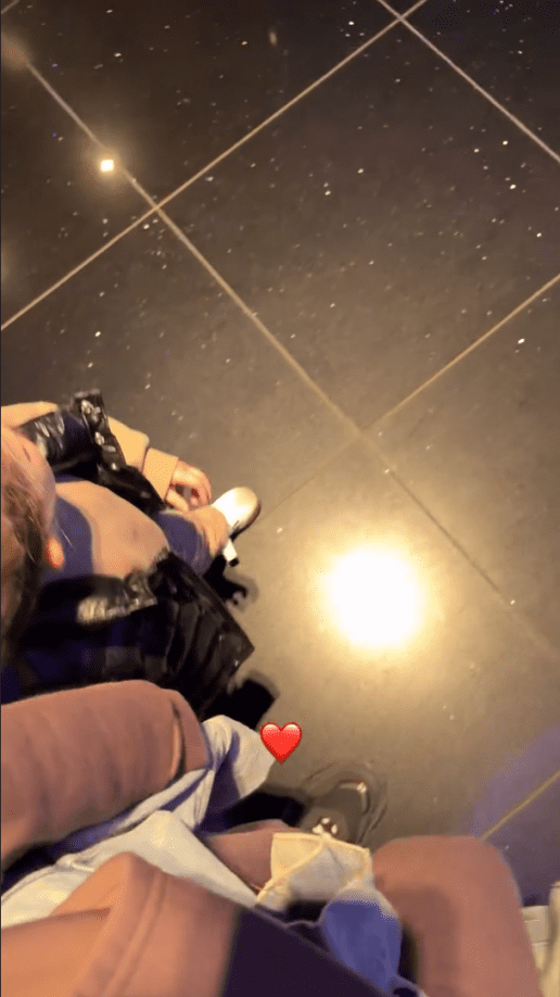 ioanna-touni-sinema-paris-efygan-sti-mesi-tou-ergou-1