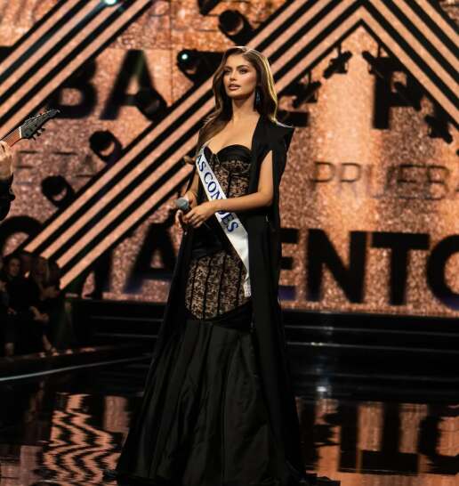 miss-world-chile-2025-ignacia-fernandez-viral-instagram-photos-4