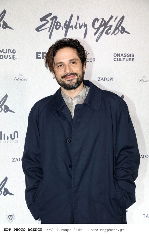 premiera-tainias-spasmeni-fleva-12