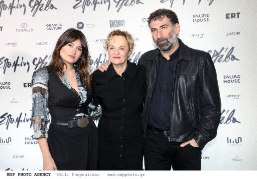 premiera-tainias-spasmeni-fleva-3