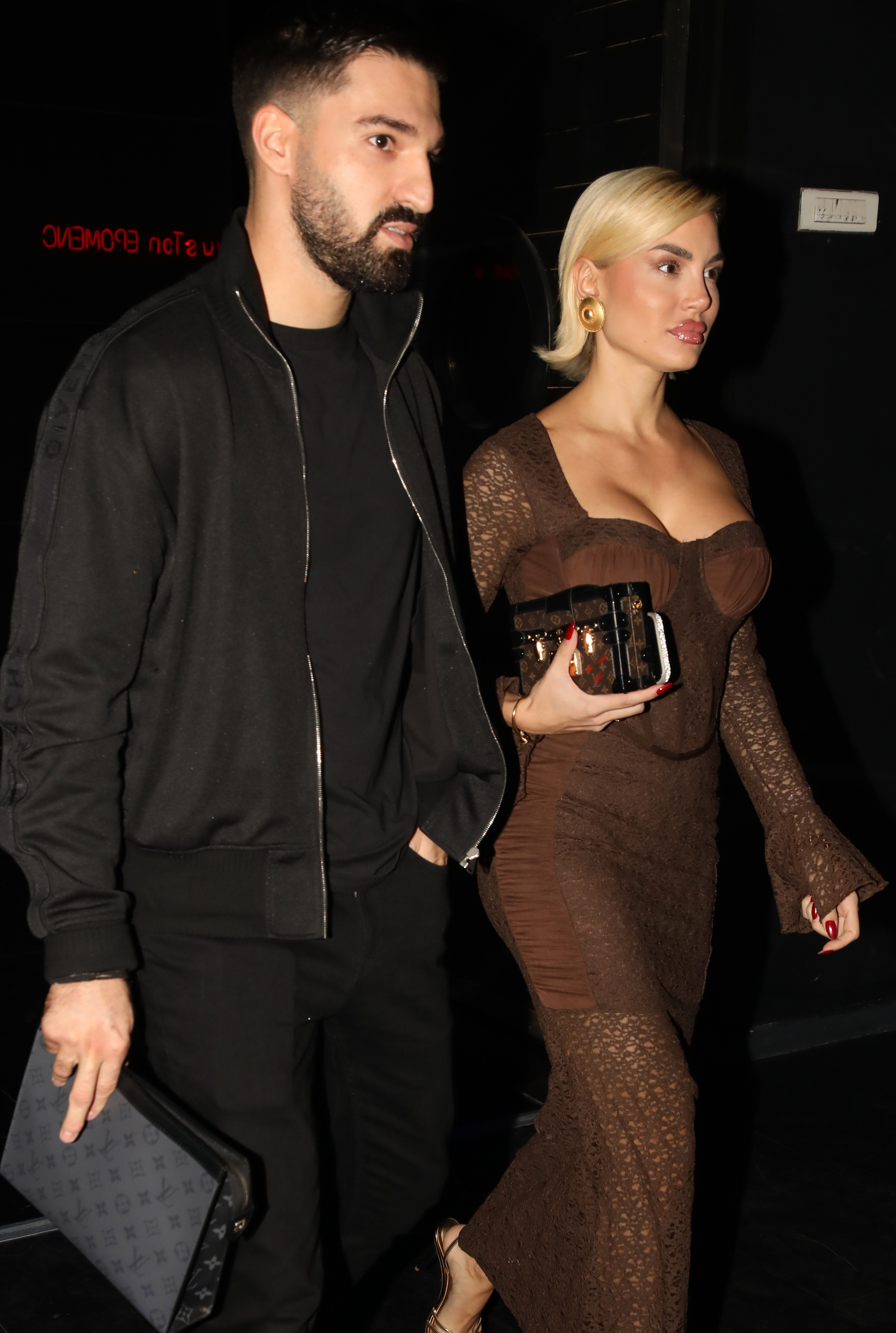 Η σχέση της Αλεξάνδρας Παναγιώταρου και του Αλέξανδρου Λυκούδη φαίνεται πως περνά μια ιδιαίτερα φορτισμένη περίοδο, σύμφωνα με νέες πληροφορίες που κυκλοφορούν τις τελευταίες ώρες.