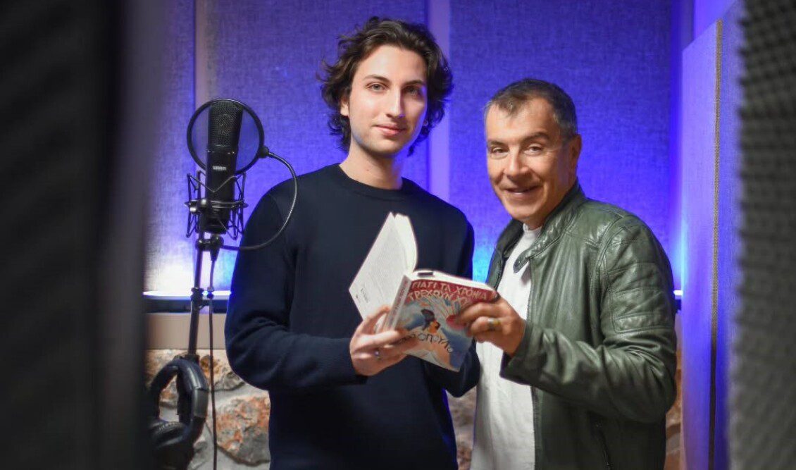 dionysis-sabbopoulos-o-neoteros-video-synenteyxi-stavros-theodorakis-gia-ton-papou-tou-1a