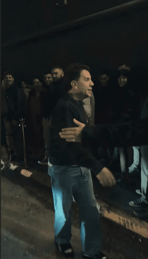 mazonakis-akti-peiraios-xeretaei-ton-kosmo-2