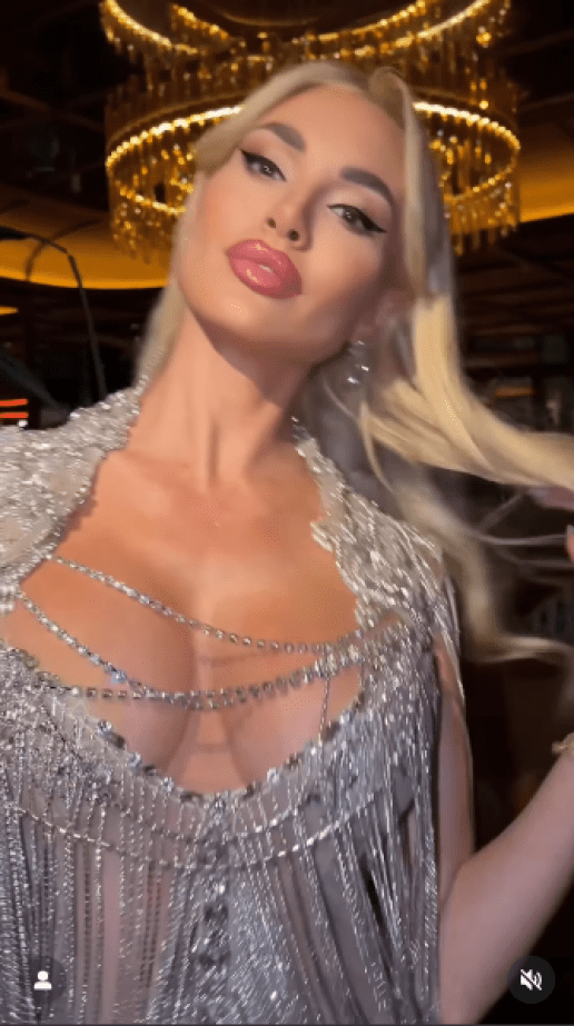 alexandra-panagiotarou-genethlia-dubai-instagram-photos-6