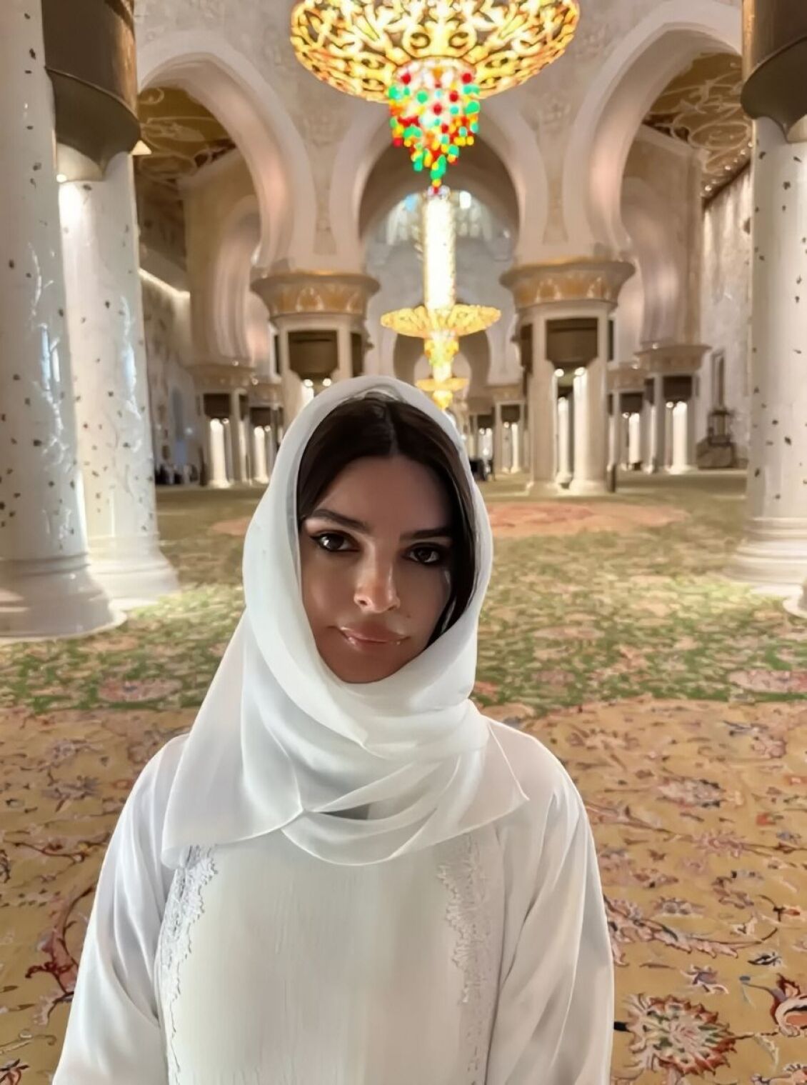 Έμιλι Ραταϊκόφσκι: Το twerking σε σούπερ μάρκετ ως πολιτικό μήνυμα;