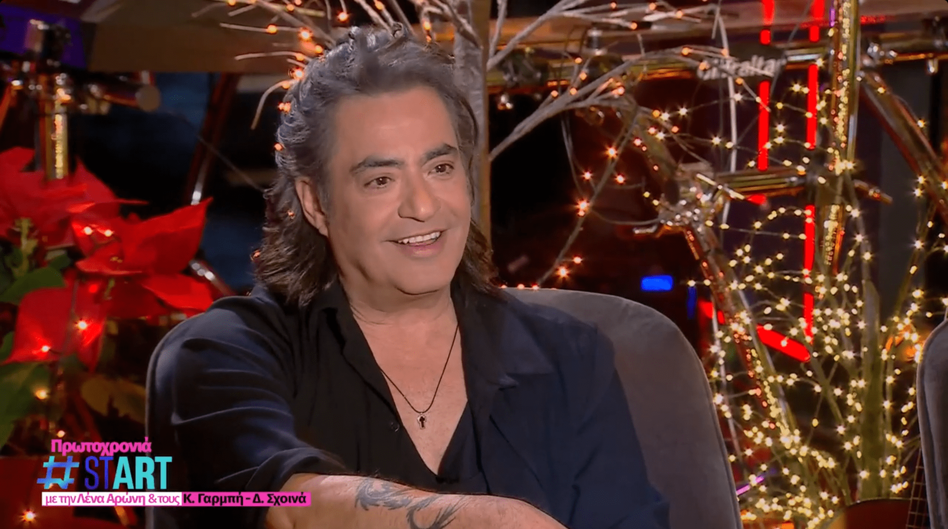 Η Καίτη Γαρμπή μίλησε ανοιχτά για τη μουσική πορεία του Διονύση Σχοινά, εκφράζοντας τη βεβαιότητα ότι οι πραγματικές του δυνατότητες δεν αναδείχθηκαν όσο άξιζε.