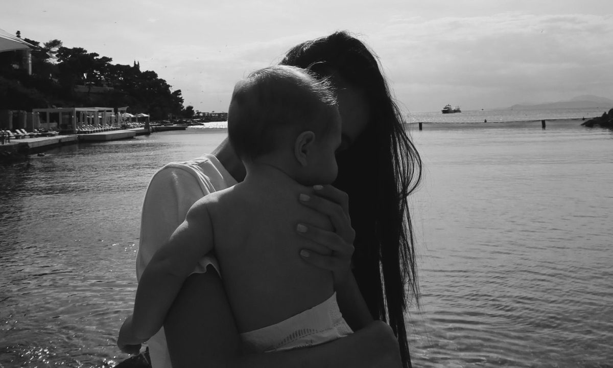 Δεν είναι η πρώτη φορά που η Αλεξάνδρα Νίκα μοιράζεται στιγμές από την καθημερινότητά της ως μητέρα.