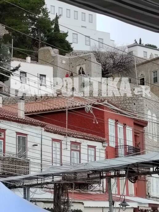 kalwn-texnwn-ydra-brad-pitt