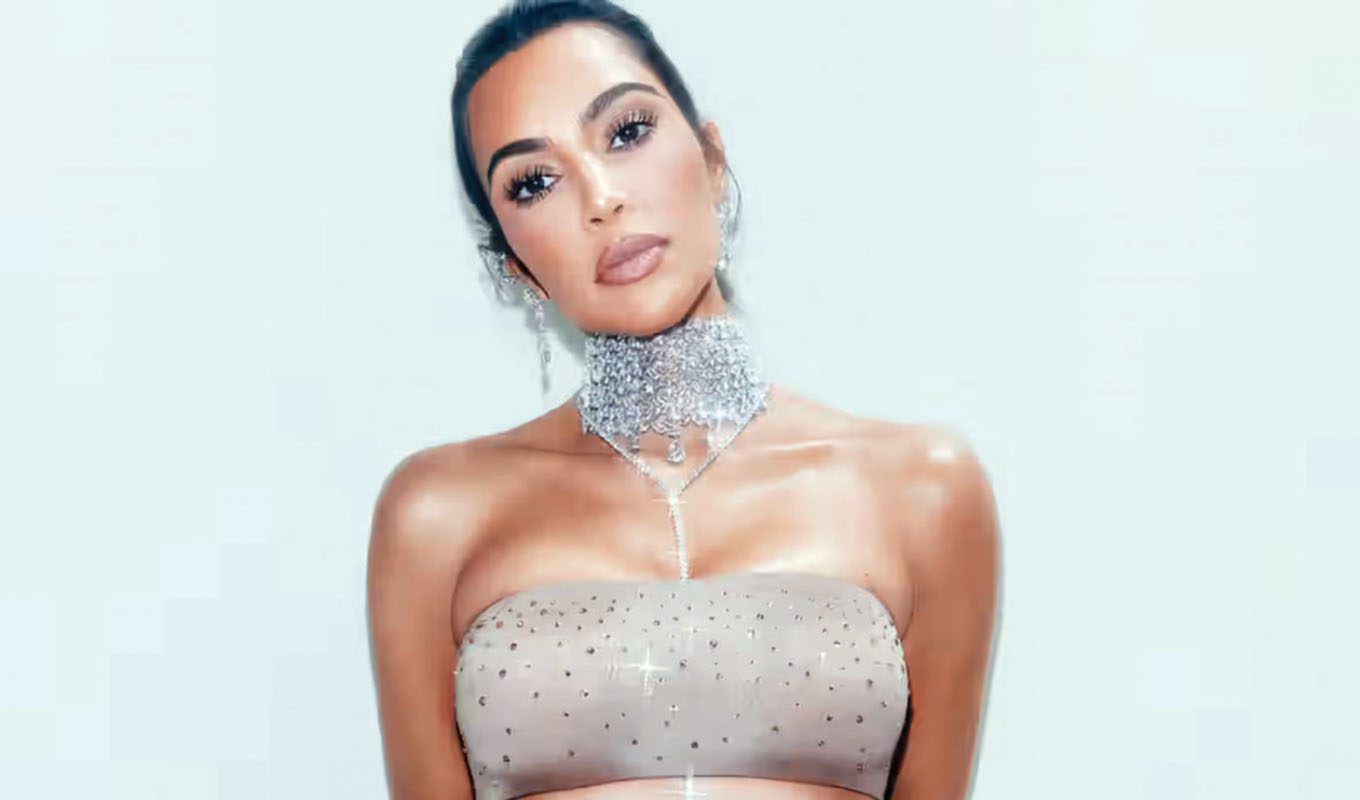 Το φθινόπωρο συνεχίζεται με το Monaco Yacht Show, τις μεγάλες art fairs σε Λονδίνο και Παρίσι, τη Formula 1 του Λας Βέγκας και κλείνει με Χριστούγεννα και Πρωτοχρονιά στο Σεν Μπαρτ, με γιοτ-μεγαθήρια, υπερπολυτελή ξενοδοχεία και διανυκτερεύσεις άνω των 7.000 δολαρίων.