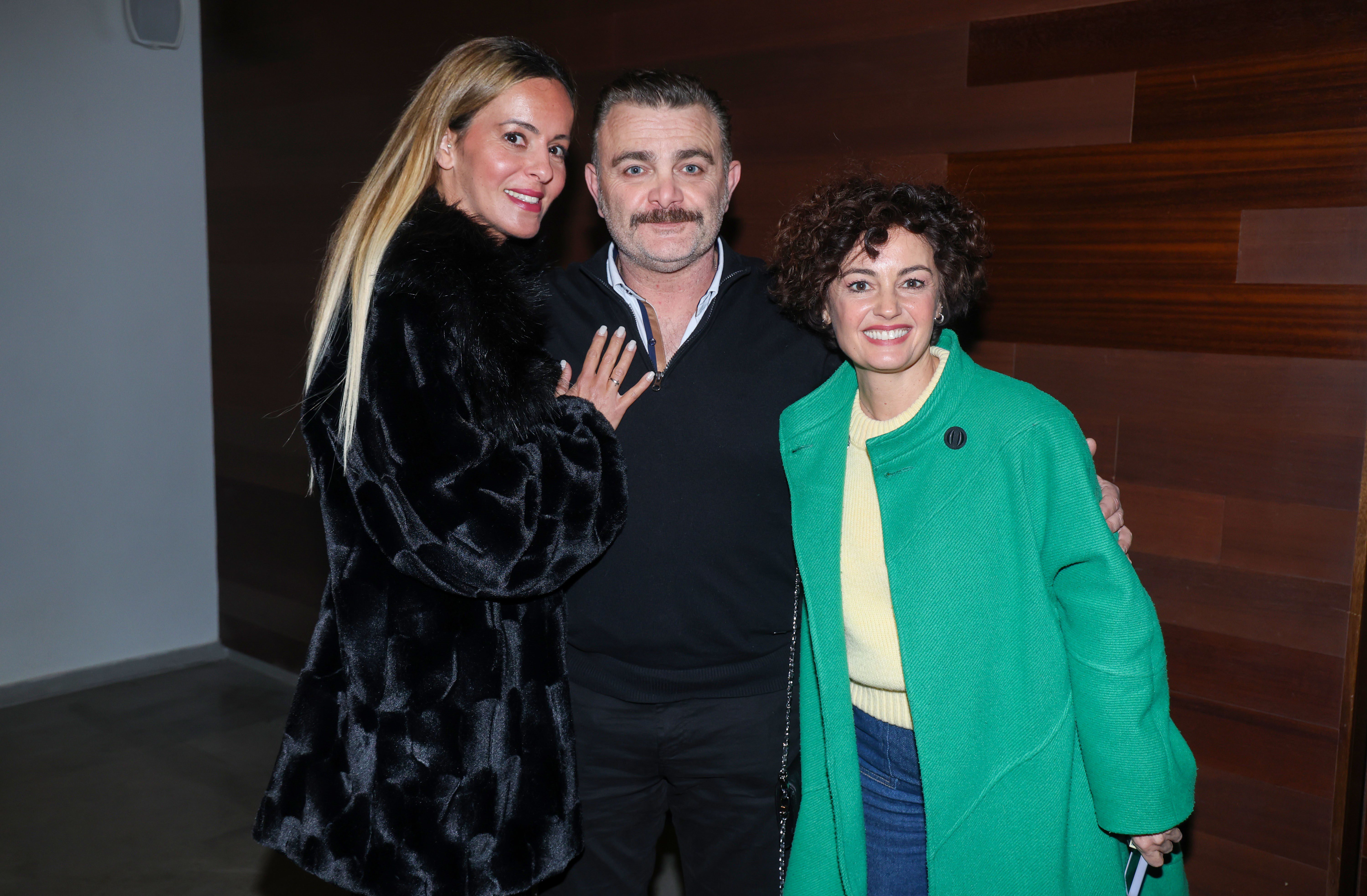 Ο Δημήτρης Καπετανάκος και η Θεοδώρα Ανδρικοπούλου έχουν επιλέξει να κρατούν τη σχέση τους μακριά από τη δημοσιότητα, απολαμβάνοντας μια ήρεμη και σταθερή καθημερινότητα.