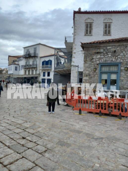 ydra-gyrismata-brand-pit2