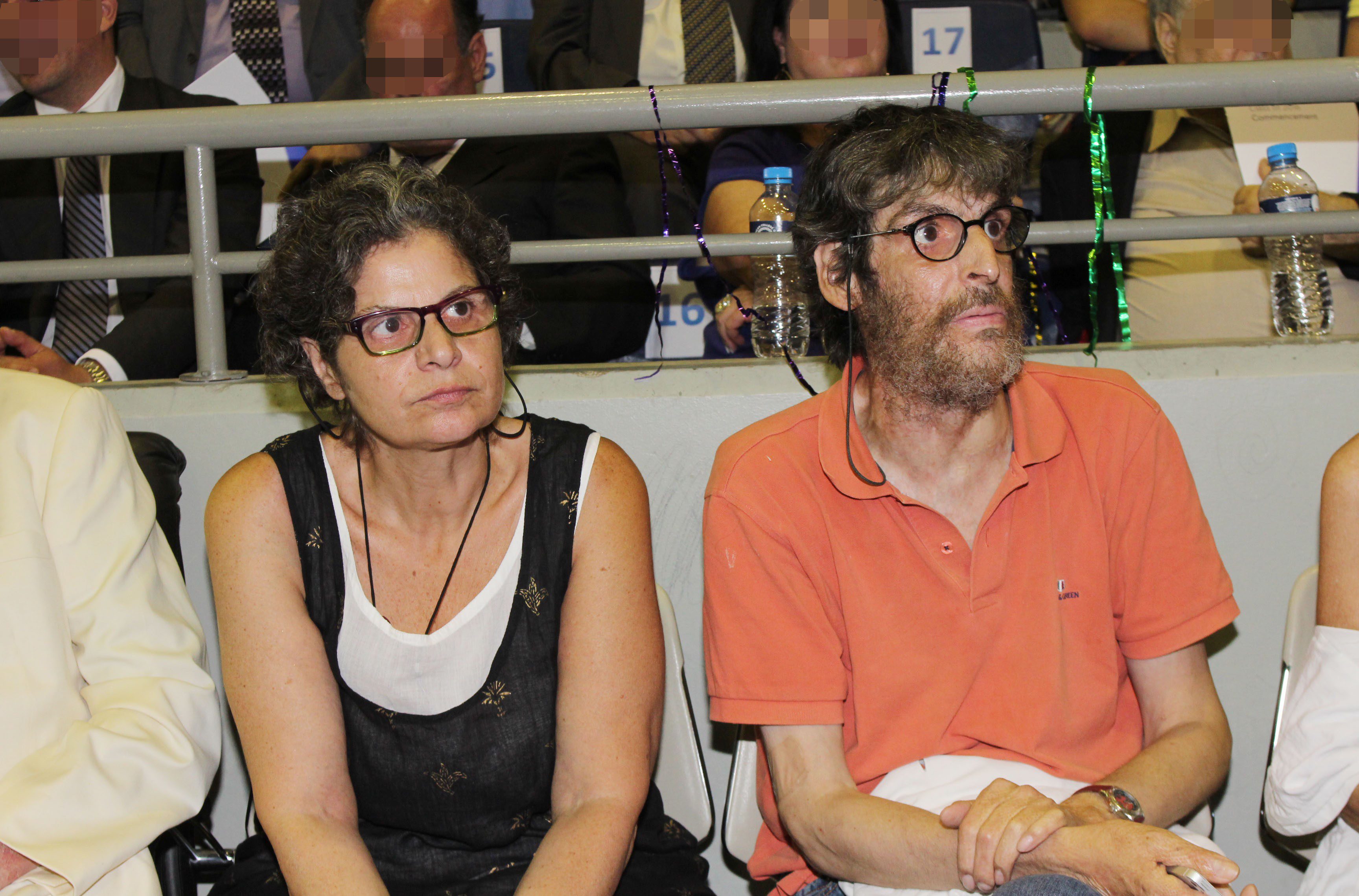 Η δημόσια ανάρτηση του γιου του Μίκη Θεοδωράκη προκάλεσε μεγάλη κινητοποίηση και ένα κύμα συμπαράστασης, με πολλούς να εκφράζουν την ελπίδα ότι θα βρει την απαραίτητη βοήθεια και υποστήριξη.