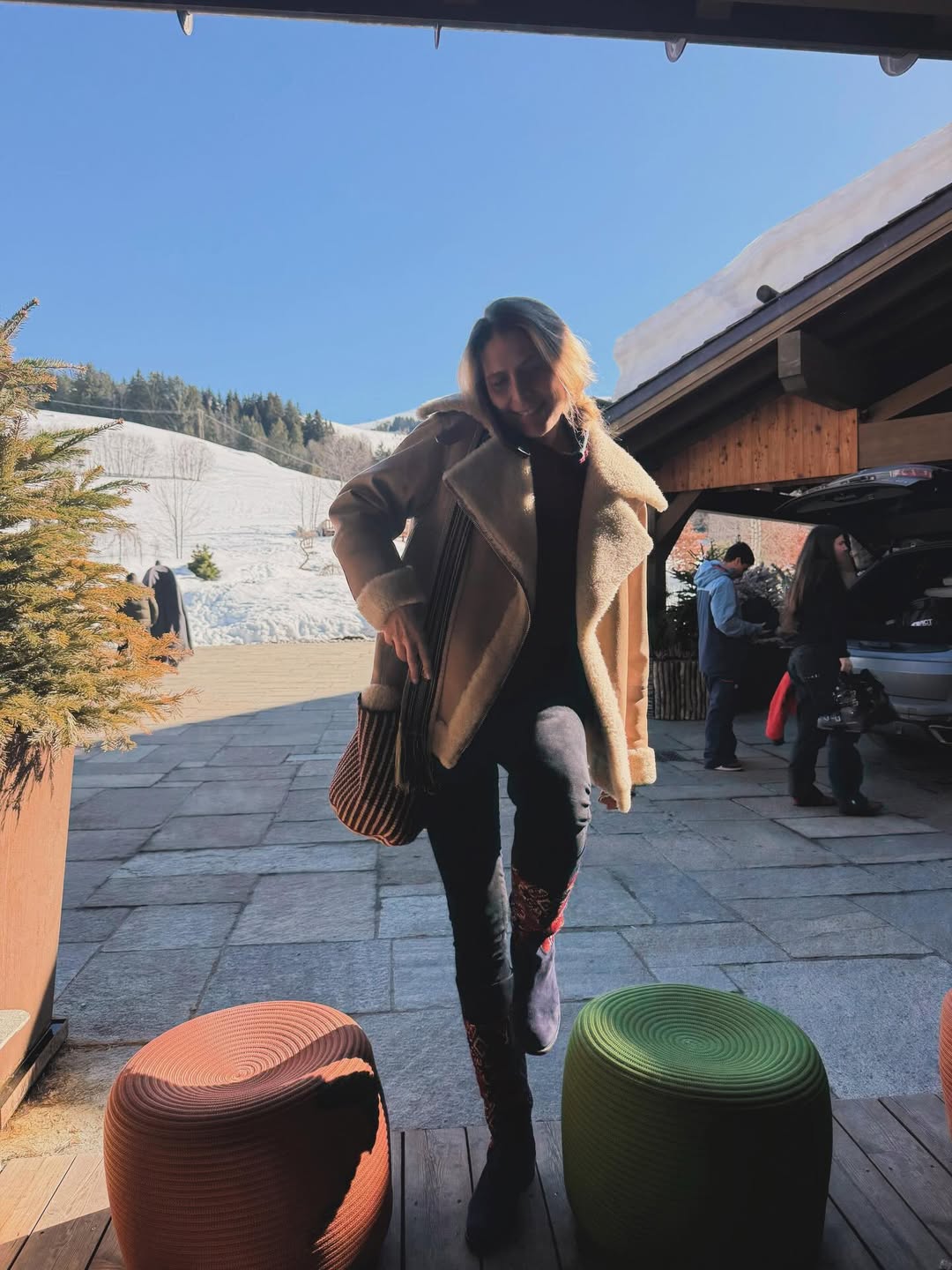 Η Τατιάνα Μπλάτνικ μοιράστηκε ένα προσωπικό μήνυμα για την τελειομανία, την αυτοαποδοχή και τη σημασία του να ζει κανείς αυθεντικά τη ζωή.