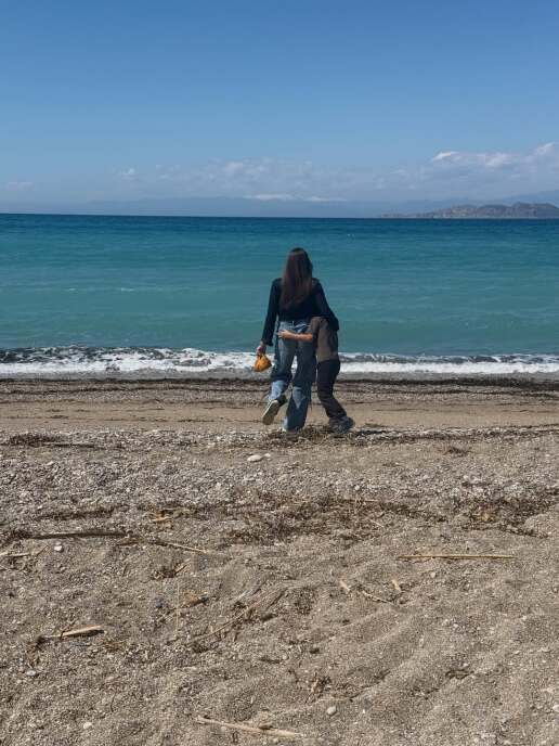 stamatina-tsimtsili-pasxa-2026-oikogeneiaka-korinthos-3