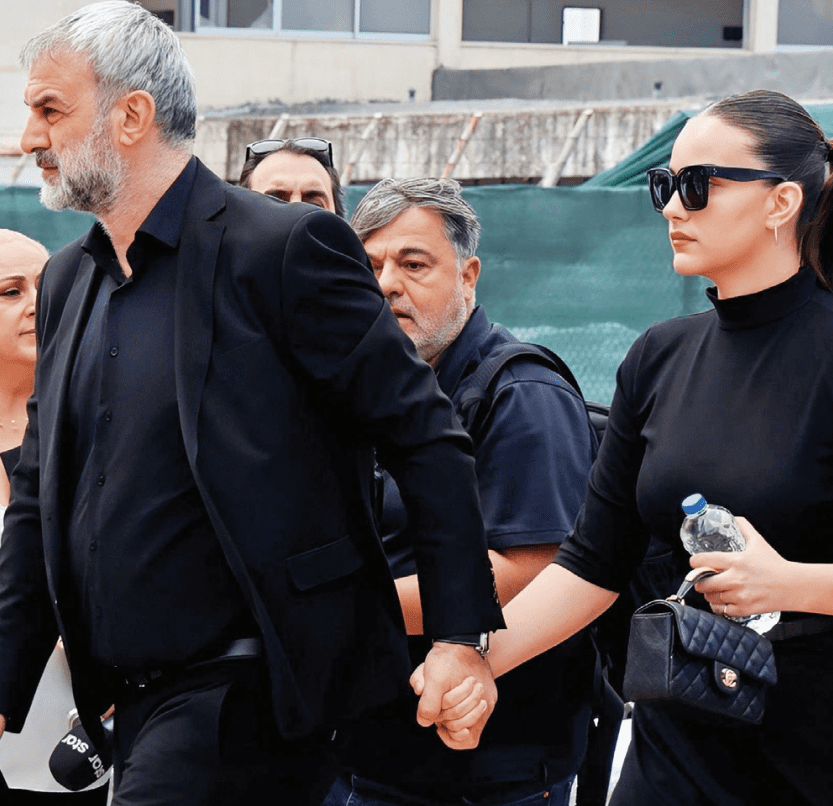Μετά τη νίκη της απέναντι στην ασθένεια, η Γωγώ αποσύρθηκε σταδιακά από τη δημόσια ζωή. «Ήθελα να μεγαλώσω το παιδί μου», έλεγε. Και το έκανε. Η Βικτώρια έγινε το κέντρο της ζωής της, η απόλυτη προτεραιότητα.  Όμως η ασθένεια δεν είχε πει την τελευταία της λέξη.  Δεκατέσσερα χρόνια αργότερα, ο εφιάλτης επέστρεψε. Το 2022 υποβλήθηκε σε μεταμόσχευση μυελού των οστών.