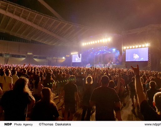 iron-maiden-athens-greece-live-bruce-dickinson-1