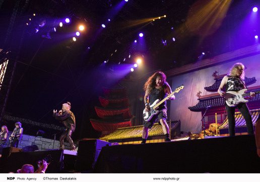 iron-maiden-athens-greece-live-bruce-dickinson-11