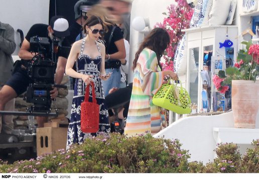 mykonos-emilly-in-paris-seson-6-photos-4