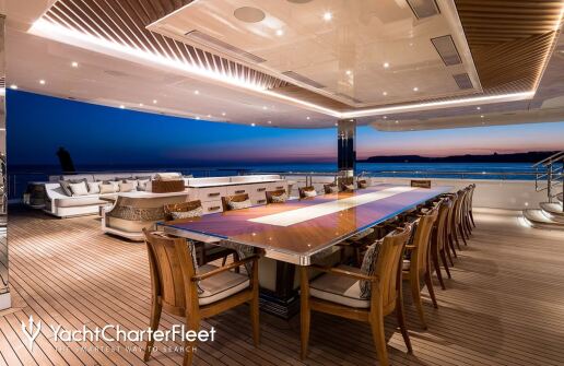 charter-mar-yacht-2