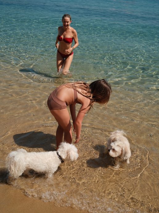 kate-hudson-summer-2026-greece-11