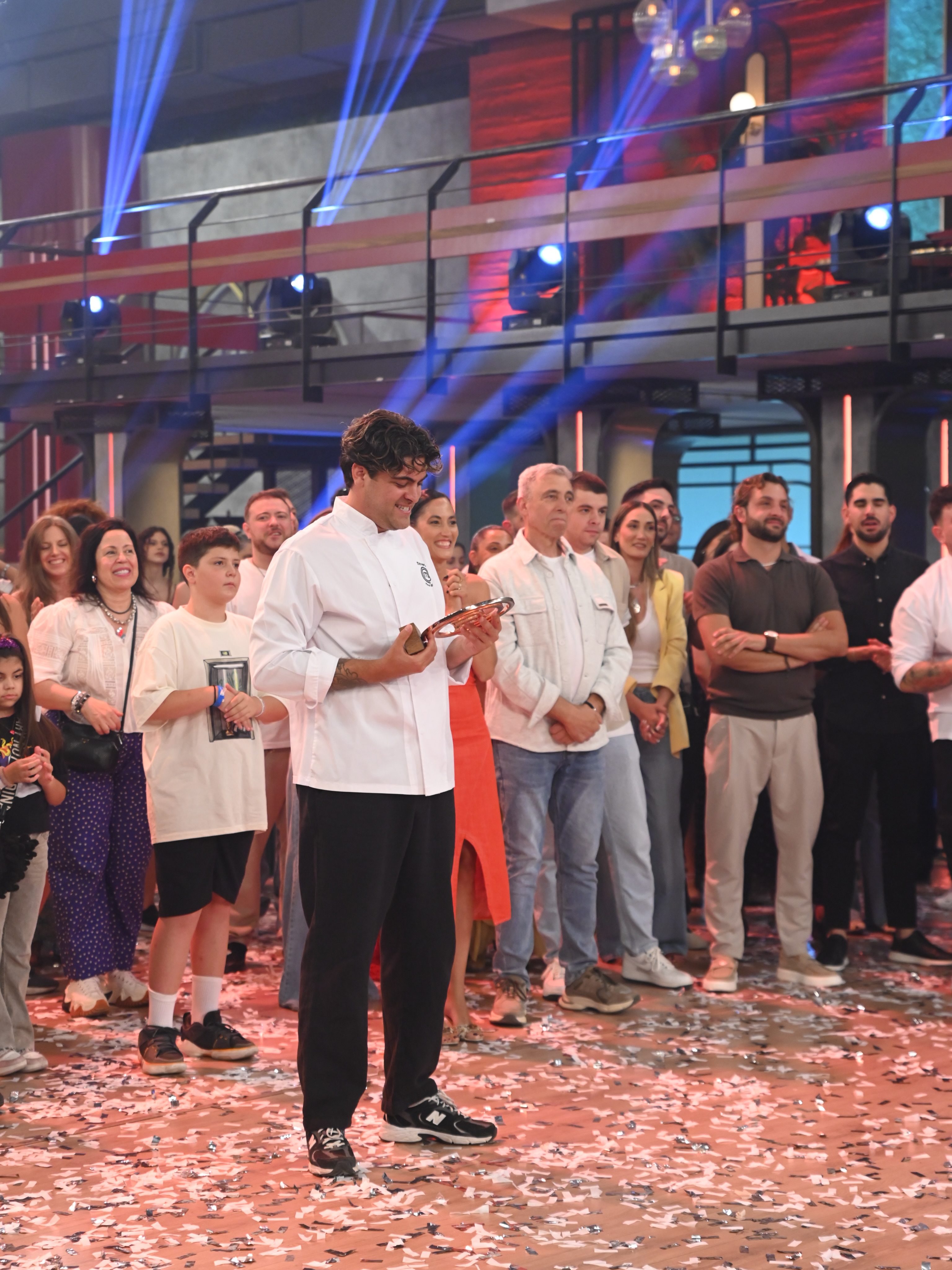 Λίγες ημέρες μετά τη μεγάλη του νίκη στο MasterChef, ο Πάνος Τελάλης ανοίγει ένα νέο κεφάλαιο στη ζωή του, έχοντας πλέον στα χέρια του τον πολυπόθητο τίτλο και το χρηματικό έπαθλο των 100.000 ευρώ.