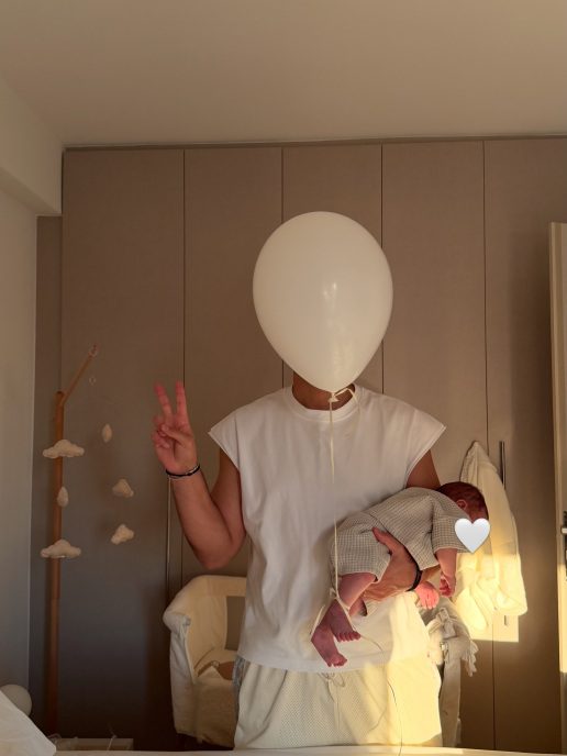sakis-katsoulis-marialena-roumelioti-photos-baby-instagram-40-hmeron-12