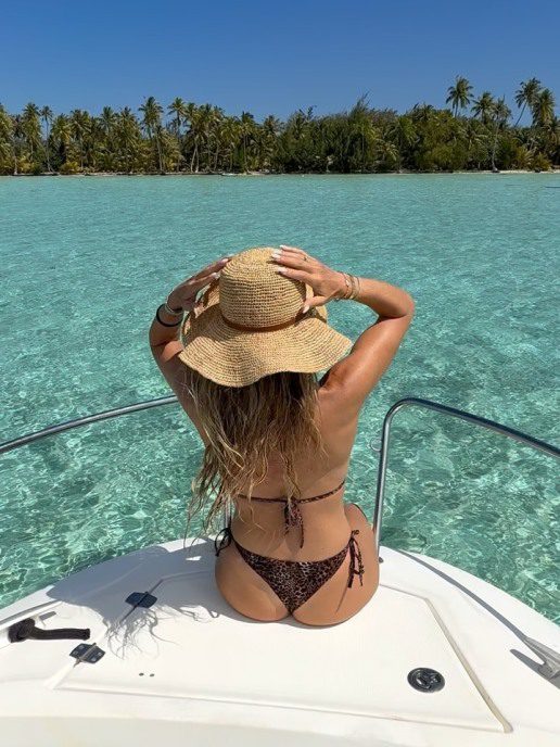 athina-oikonomakou-bruno-cherela-borabora-summer-2026-photos-20