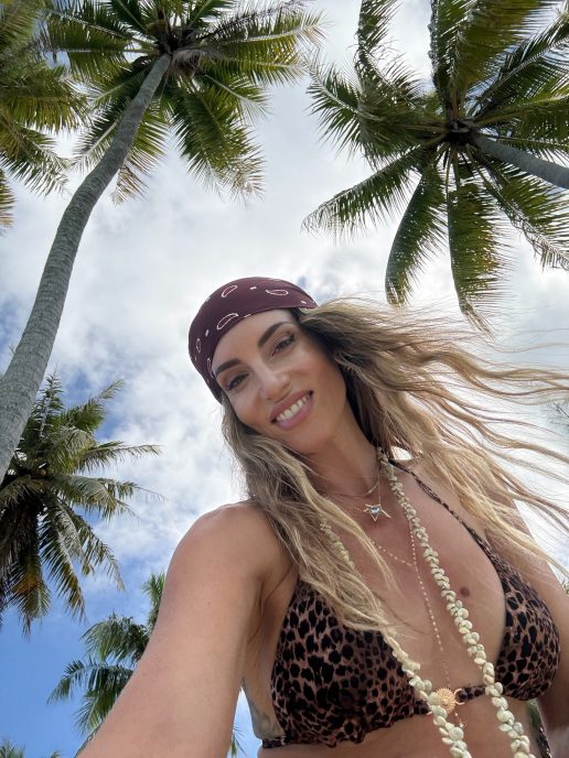 athina-oikonomakou-bruno-cherela-borabora-summer-2026-photos-21