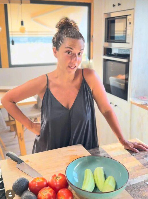 vaso-laskaraki-epistrofi-stin-kathimerinotita-kouzina-tou-spitiou-tis-2a