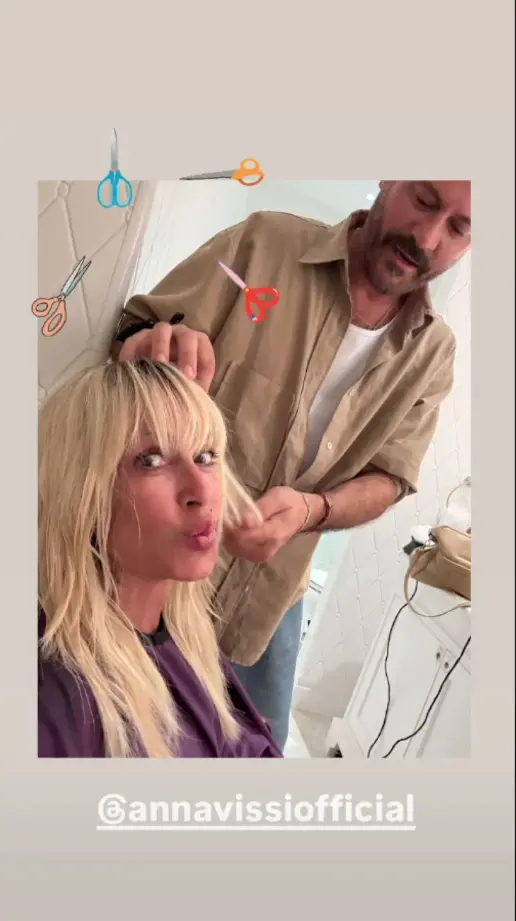 anna-vissi-kourema-2_jpg