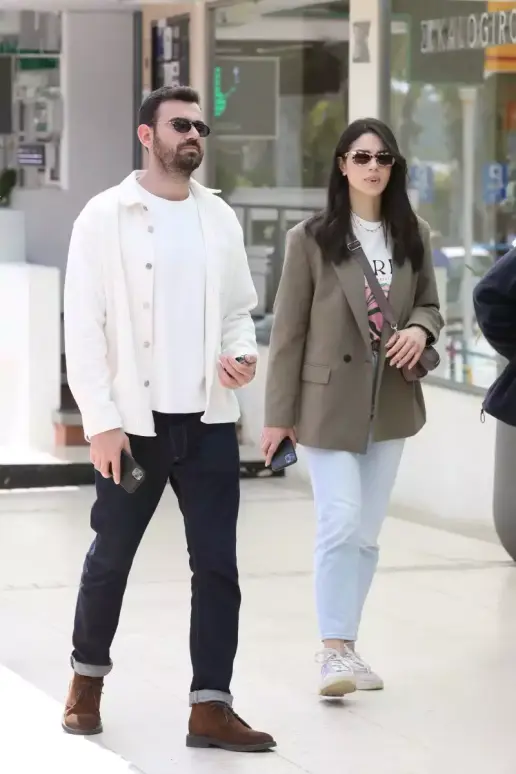 1-nikos-polyderopoulos-valasia-symiakou-protasi-gamou-1