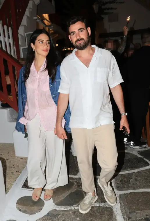 1-nikos-polyderopoulos-valasia-symiakou-protasi-gamou-3