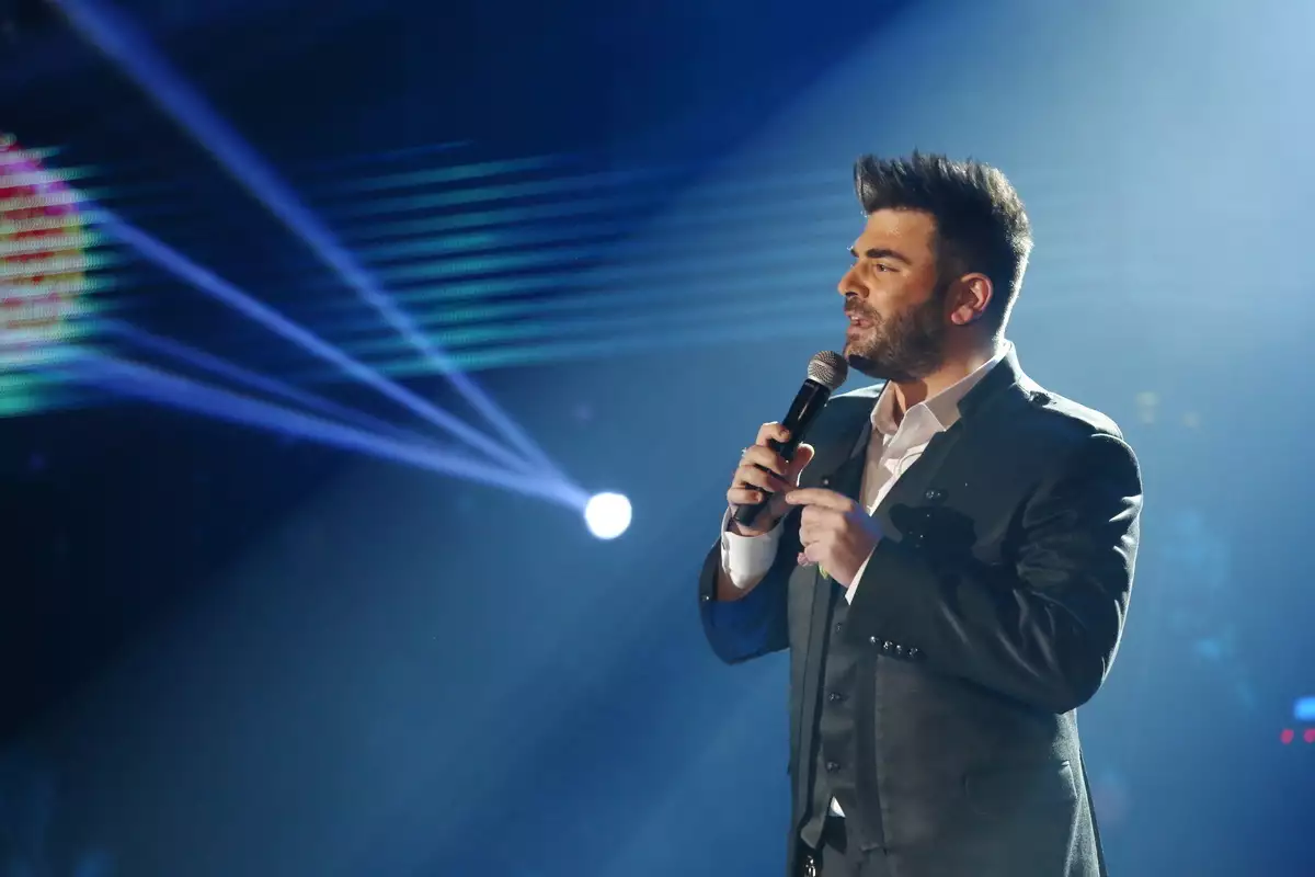 Οι καταγγελίες του Σπύρου Μαρτίκα φέρνουν ξανά στο προσκήνιο την υπόθεση Παντελίδη, με την οικογένεια να ζητά σεβασμό και επανεξέταση της υπόθεσης.