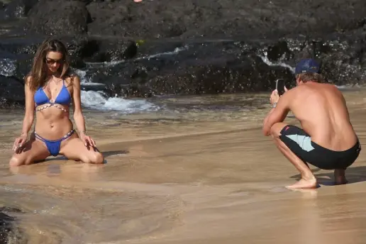 alessandra_ambrosio_3